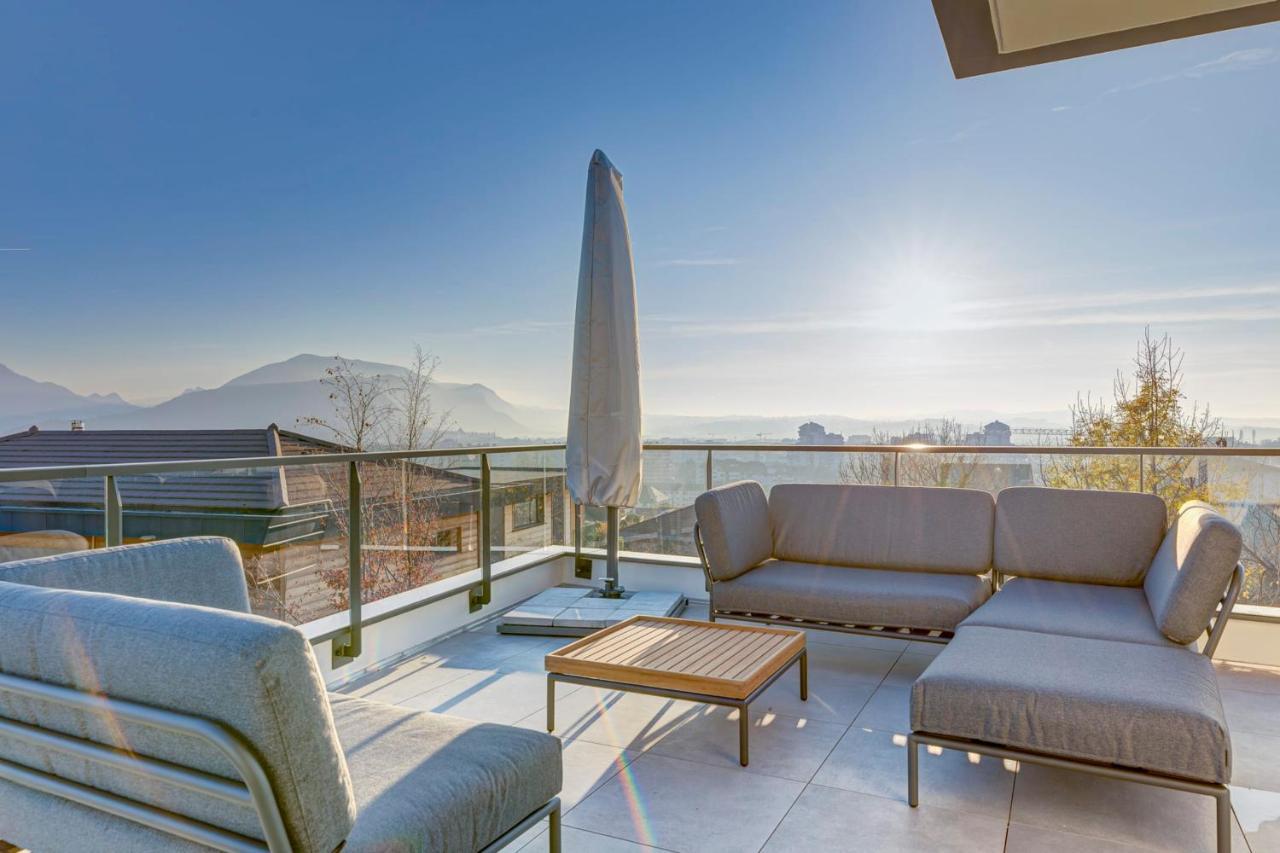 Serenity - 3 Bedroom Top Floor Apartment Parking & Lake View Terrace Annecy Exteriör bild