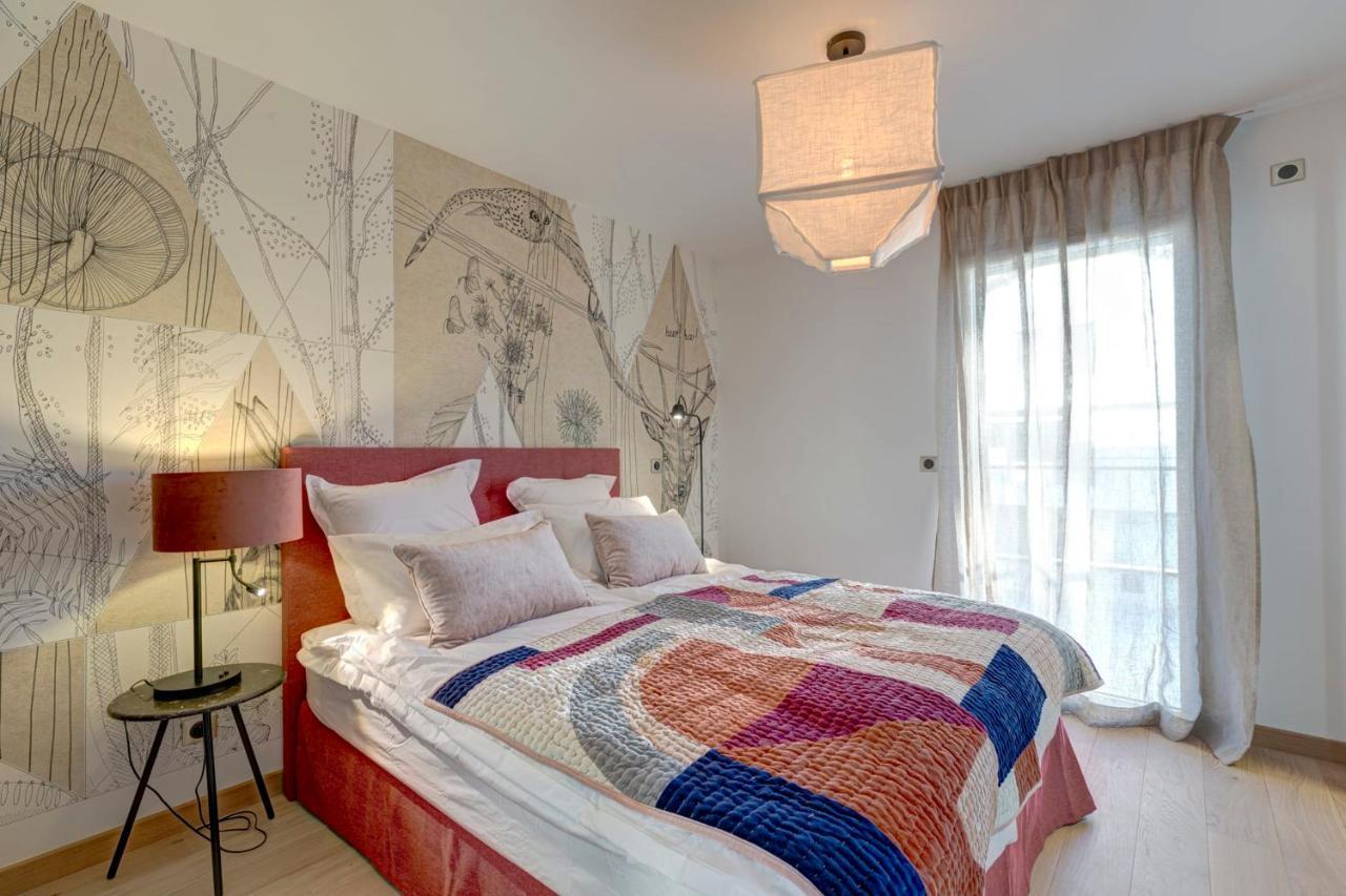 Serenity - 3 Bedroom Top Floor Apartment Parking & Lake View Terrace Annecy Exteriör bild